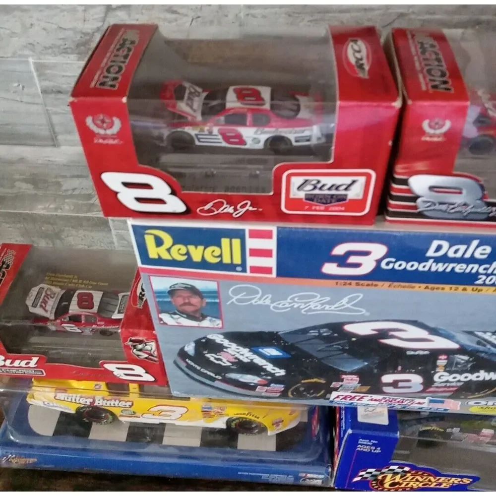 Dale Earnhardt Collection Lot Of 7 Diecast 1/24 1/64 Nutter Butter, Budweiser,